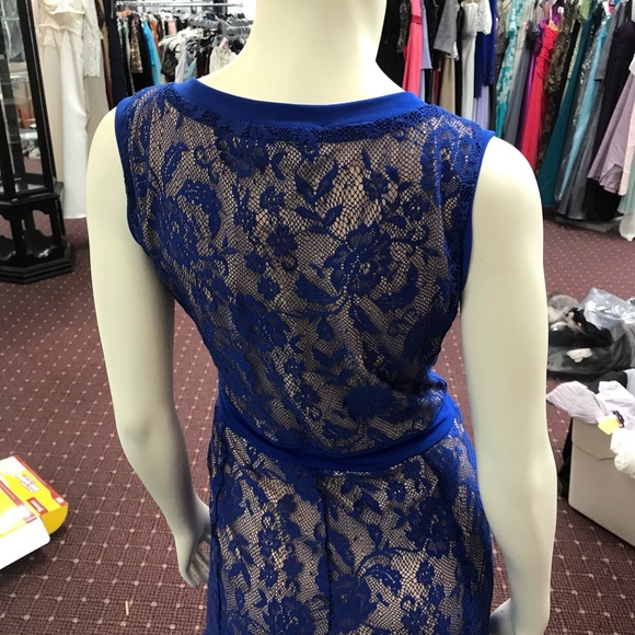 Blue long laced dress. A-line. - Picture 2 of 2